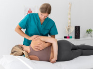 Massage of thoracic spine